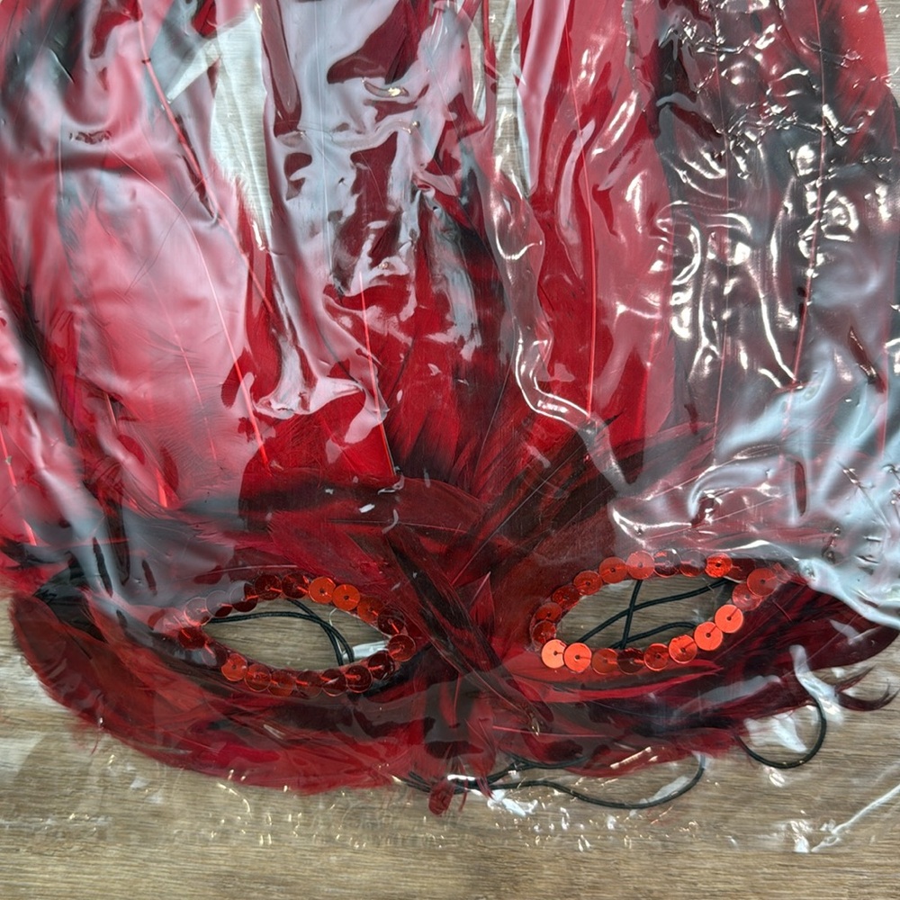 Red Feather Mask - Picture 2 of 6